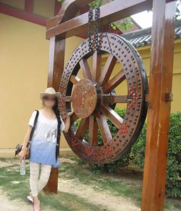 標(biāo)識標(biāo)牌外觀設(shè)計